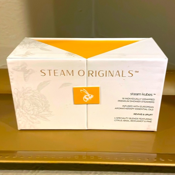 Steam Originals Steam Kubes Revive & Uplift 16 Shower Steamers - Picture 1 of 12